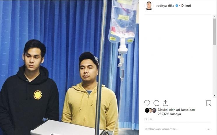 Raditya Dika dan Edgar. (Instagram/@raditya_dika)