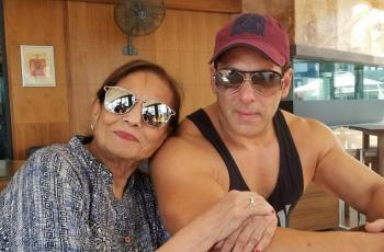 Sukses dan Kaya, 5 Seleb Bollywood Ini Dijuluki Anak Mama