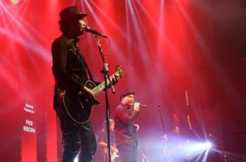 Sambut 2019 di Stargazing Royal Ambarrukmo Bersama Padi Reborn