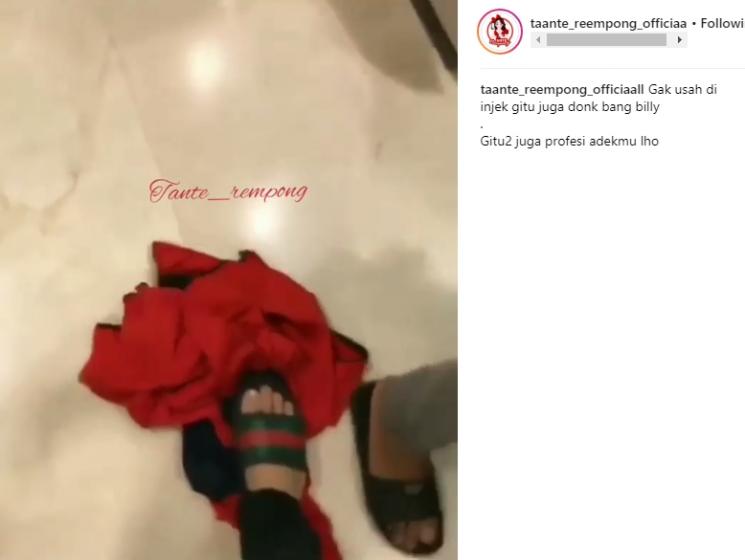 Adiknya Jadi Tukang Parkir, Perlakuan Billy Syahputra Ini ...