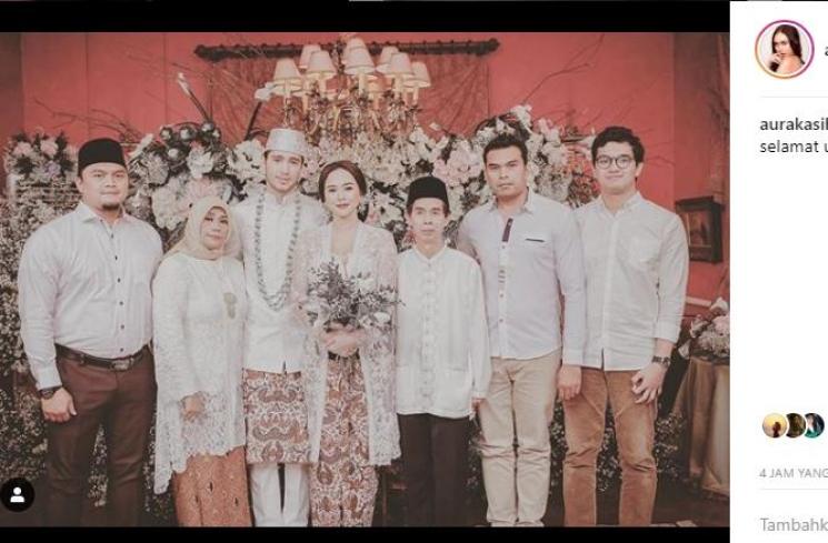 Foto Pernikahan Aura Kasih dan Eryck Amaral (Instagram/@aurakasih)