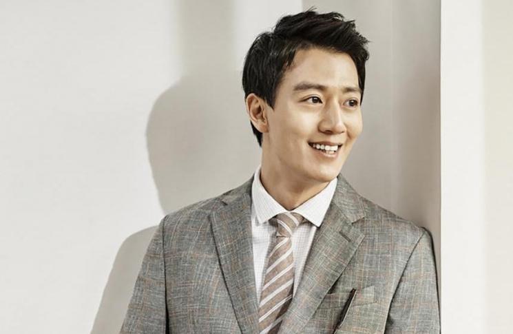 Kim Rae Won (Soompi)