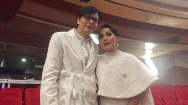 Armand Maulana dan Dewi Gita (Suara.com/Sumarni)