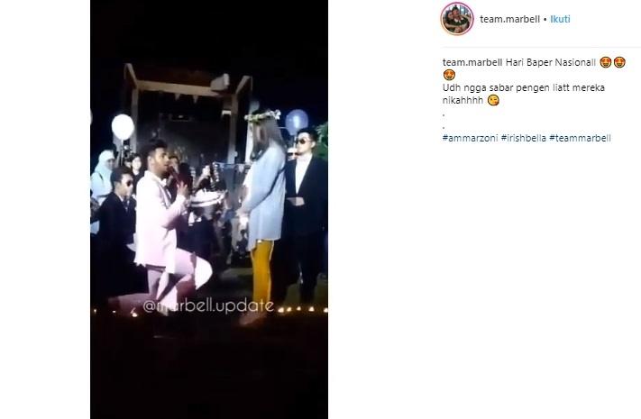 Momen romantis lamaran Irish Bella dan Ammar Zoni. (Instagram/@team.marbell)