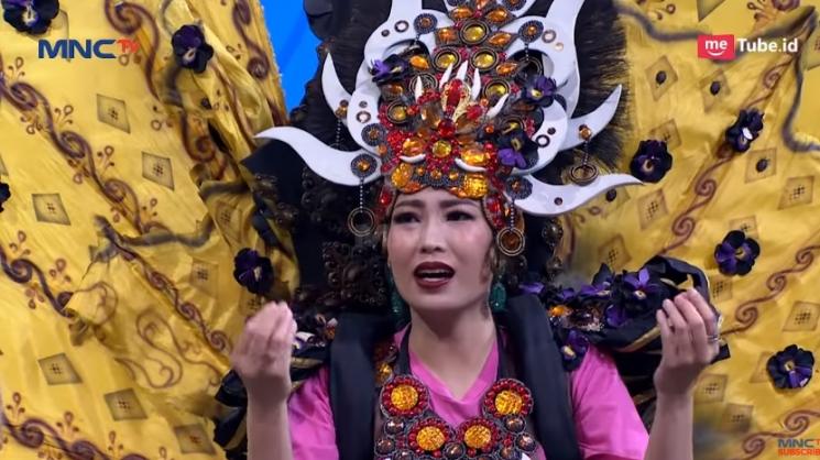 Ayu Dewi. (YouTube)
