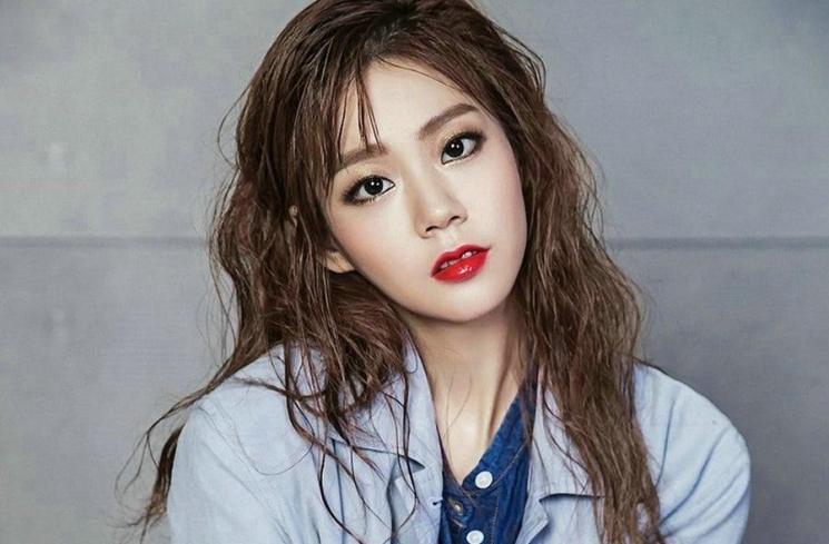 Han Seung Yeon (Soompi)
