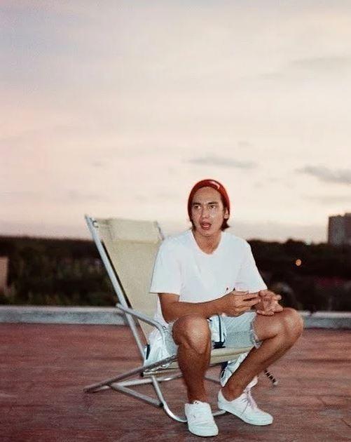 Adipati Dolken. [Instagram/@adipatidolk]