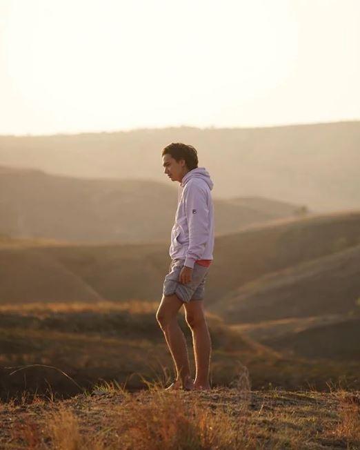 Adipati Dolken. [Instagram/@adipatidolk]