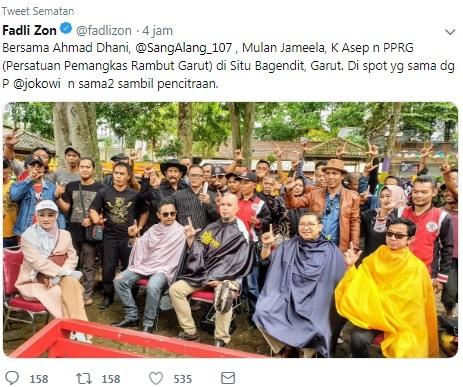 Ahmad Dhani dan Fadli Zon lakukan aksi cukur rambut di Garut. [Twitter]