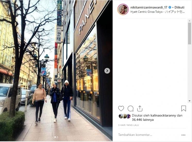 Nikita Mirzani liburan di Jepang. (Instagram/@nikitamirzanimawardi_17)