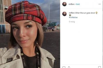 5 Gaya Liburan Riri Febrian, Seksi dan Berkelas Banget!