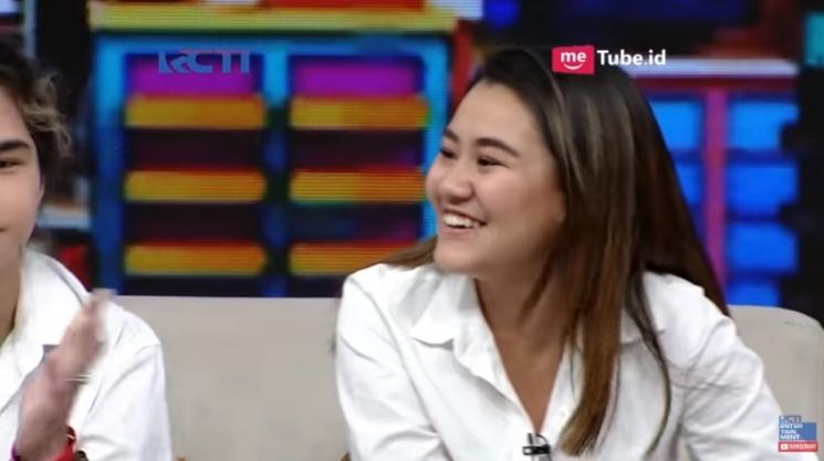 Dul Jaelani dan Aaliya Massaid. (YouTube)