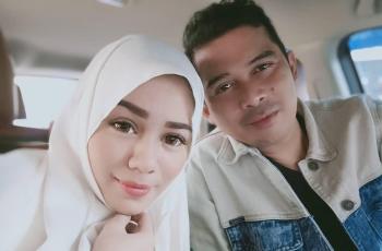 7 Kenangan Manis Almarhumah Saphira Indah dan Suami