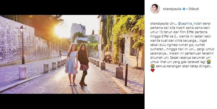 Shandy Aulia kenang Saphira Indah. (Instagram/@shandyaulia)