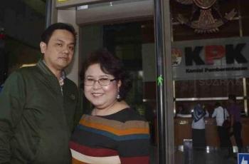 Alamak! Farhat Abbas dan Elza Syarief Asyik Joget Dumang