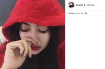 Tangisan Della Perez Pecah di Makam Julia Perez