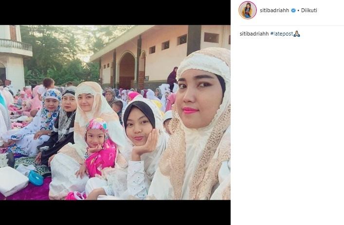 Siti Amanah, ibu Siti Badriah. (Instagram/@sitibadriahh)