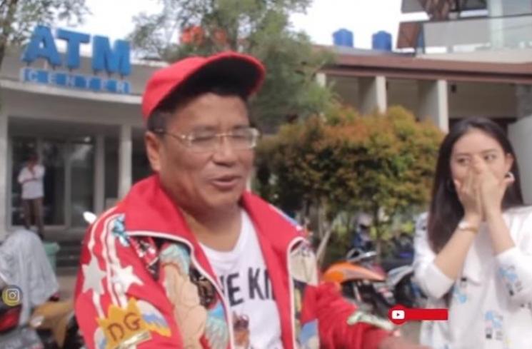 Natasha Wilona kepergok Verrell jalan dengan Hotman Paris. (YouTube/VRL Bramasta)