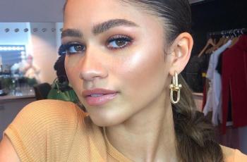 Sampai Trending! 5 Potret Mesra Zendaya dan Jacob Elordi di New York