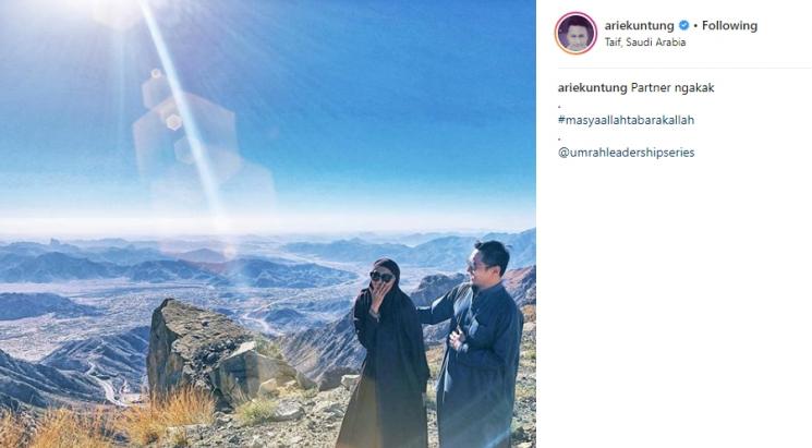 Arie Untung dan Fenita Arie. (Instagram/@ariekuntung)