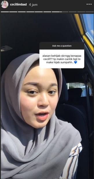 Putri Limbad, Cecillia Gina berhijab. (Instagram/@cecillimbad)
