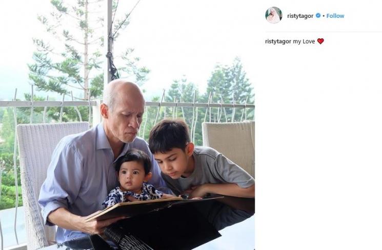 Risty Tagor dan Baby Cyila (Instagram/@ristytagor)