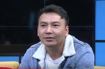 Diisukan Dekat dengan Gisel, Ini 5 Gaya Liburan Wijaya Saputra
