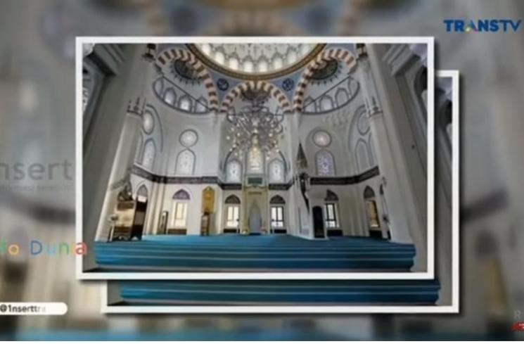Masjid Tokyo Camii diduga menjadi lokasi pernikahan Syahrini dan Reino Barack