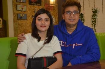 Billy Syahputra dan Hilda Vitria Kompak Hadiri Sidang Perdana Kriss Hatta