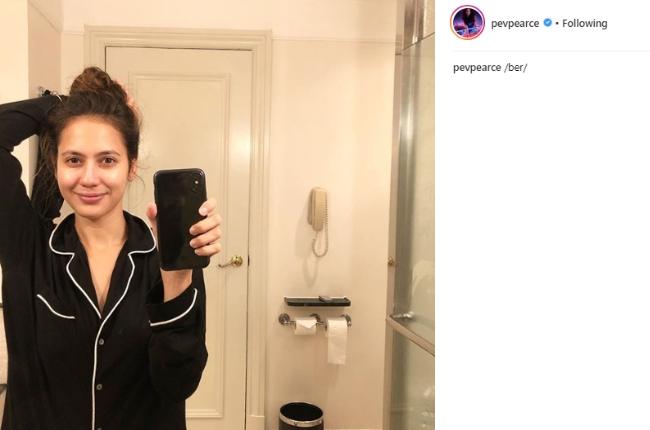 Pevita Pearce tak mengenakan makeup. (Instagram/@pevpearce)