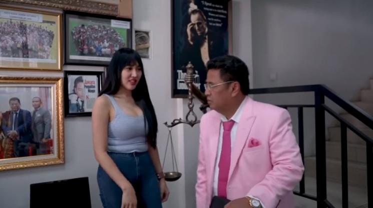 Lucinta Luna dan Hotman Paris. (YouTube/Hotman Paris Official)