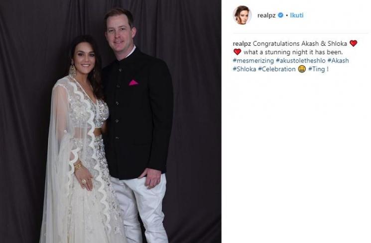 Preity Zinta dan suami di Resepsi anak konglomerat India (Instagram/@realpz)