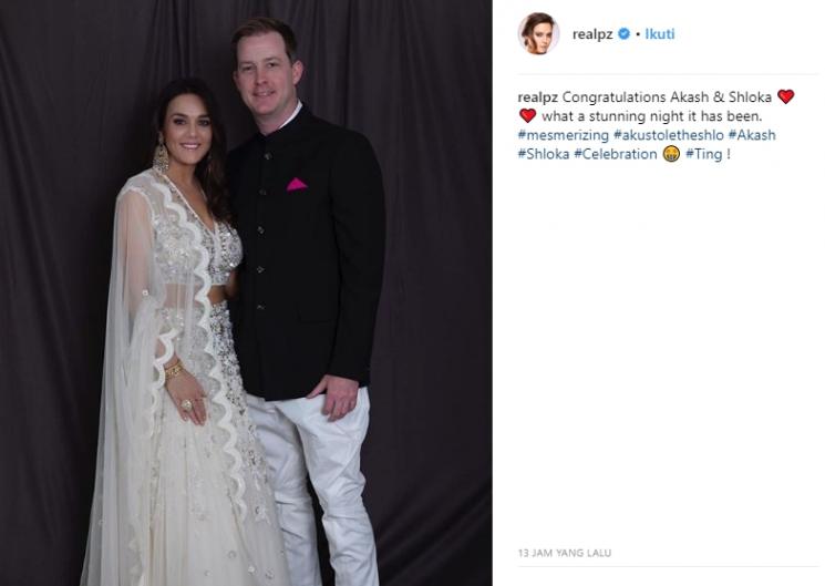 Preity Zinta dan suami di Resepsi anak konglomerat India (Instagram/@realpz)