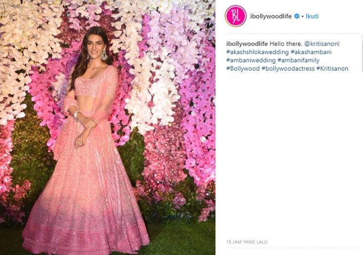 Kriti Sanon di Resepsi anak konglomerat India (Instagram/@ibollywoodlife)