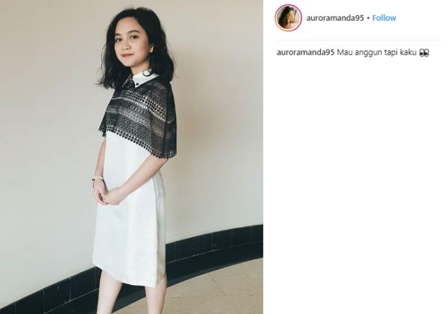 Tampil manis dengan dress. (Instagram/@auroramanda95)