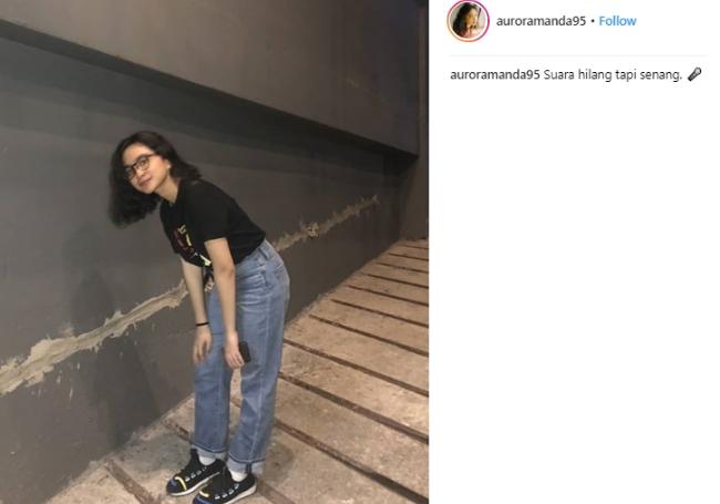 Tampilan kasual simpel Rachel Amanda. (Instagram/@auroramanda95)