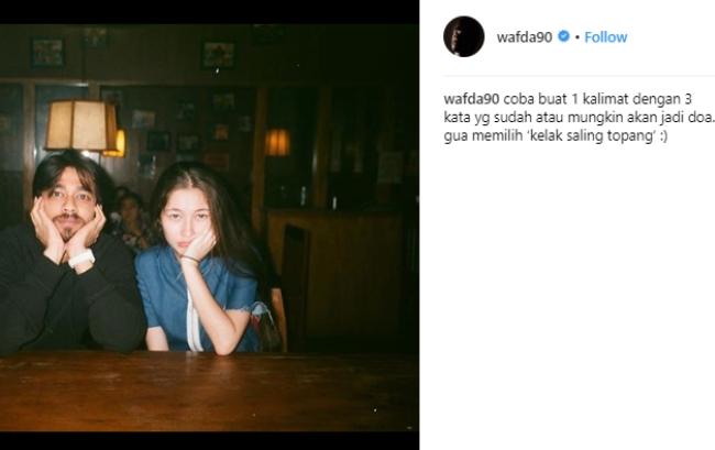 Bepose menopang dagu. (Instsgram/@wafda90)