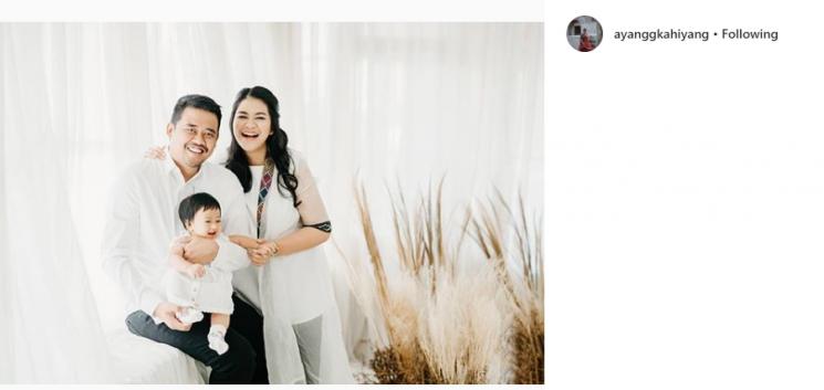 Keluarga Kahiyang Ayu. (Instagram/@ayanggkahiyang)