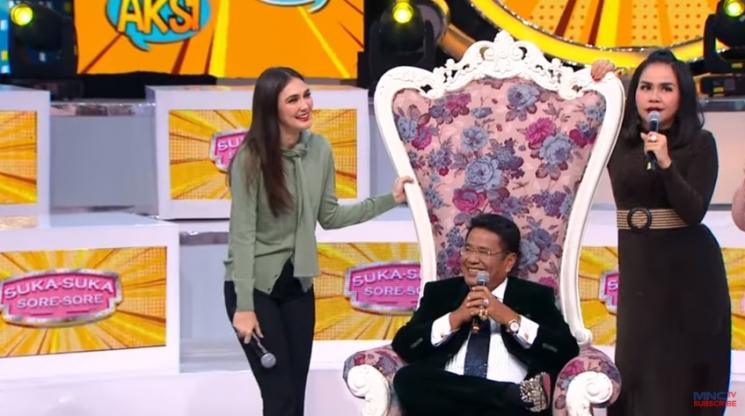 Luna Maya digombalin Hotman Paris. (YouTube/MNCTV Official)