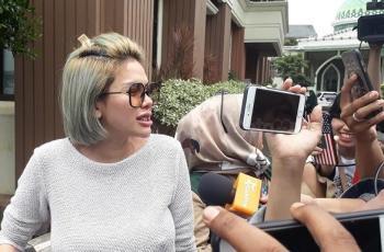 Video : Nikita Mirzani Tampil Seksi ke Pengadilan!