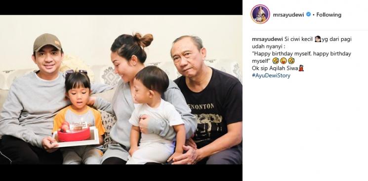 Ayu Dewi dan Keluarga (Instagram/@mrsayudewi)