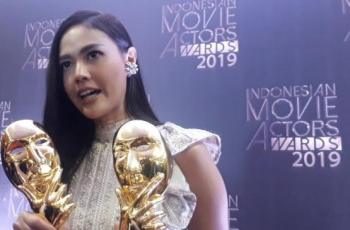 Yeay, Della Dartyan Sabet Dua Piala Sekaligus di IMA Award 2019