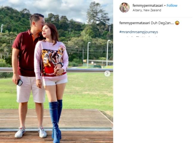 Penampilan Femmy Permatasari saat prewedding. (Instagram/@femmypermatasari)