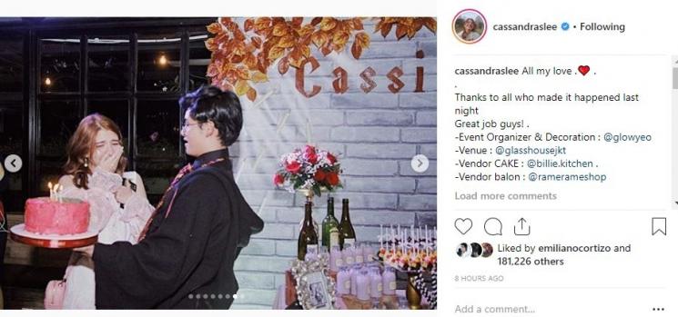 Momen pesta ulang tahun Cassandra Lee. (Instagram/@cassandralee)