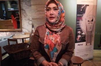 CLBK, Eddies Adelia Rujuk dengan Mantan Suaminya