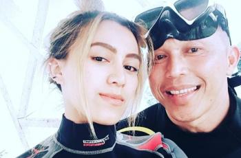 Sudah Move On, Intip 5 Potret Kemesraan Bang Tigor bersama Pacar Baru