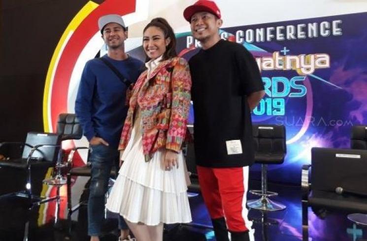 Raffi Ahmad, Ayu Dewi, dan Denny Cagur (Suara.com/Sumarni)