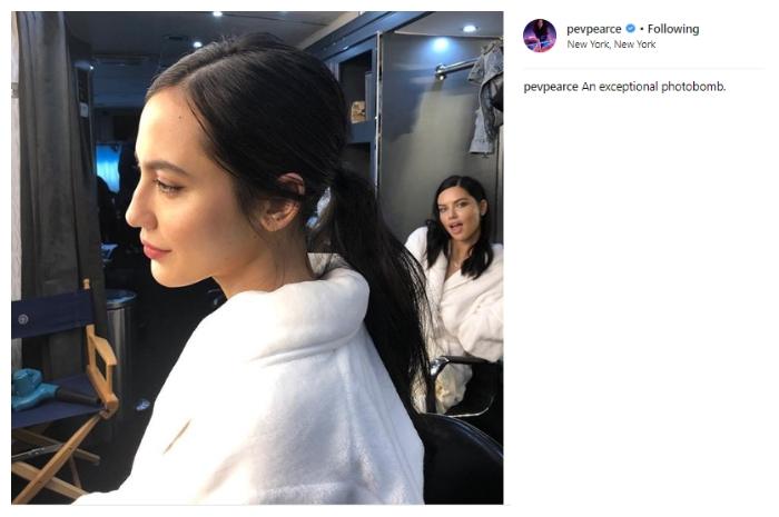 Pevita Pearce dan Adriana Lima. (Instagram/@pevpearce)