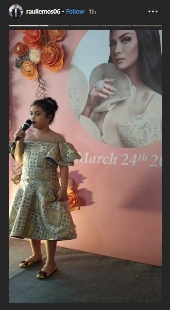 Amora menyanyi dalam momen ulang tahun Krisdayanti. (Instagram/@raullemos06)