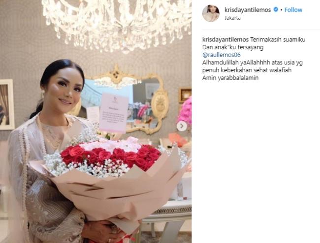 Krisdayanti. (Instagram/@krisdayantilemos)